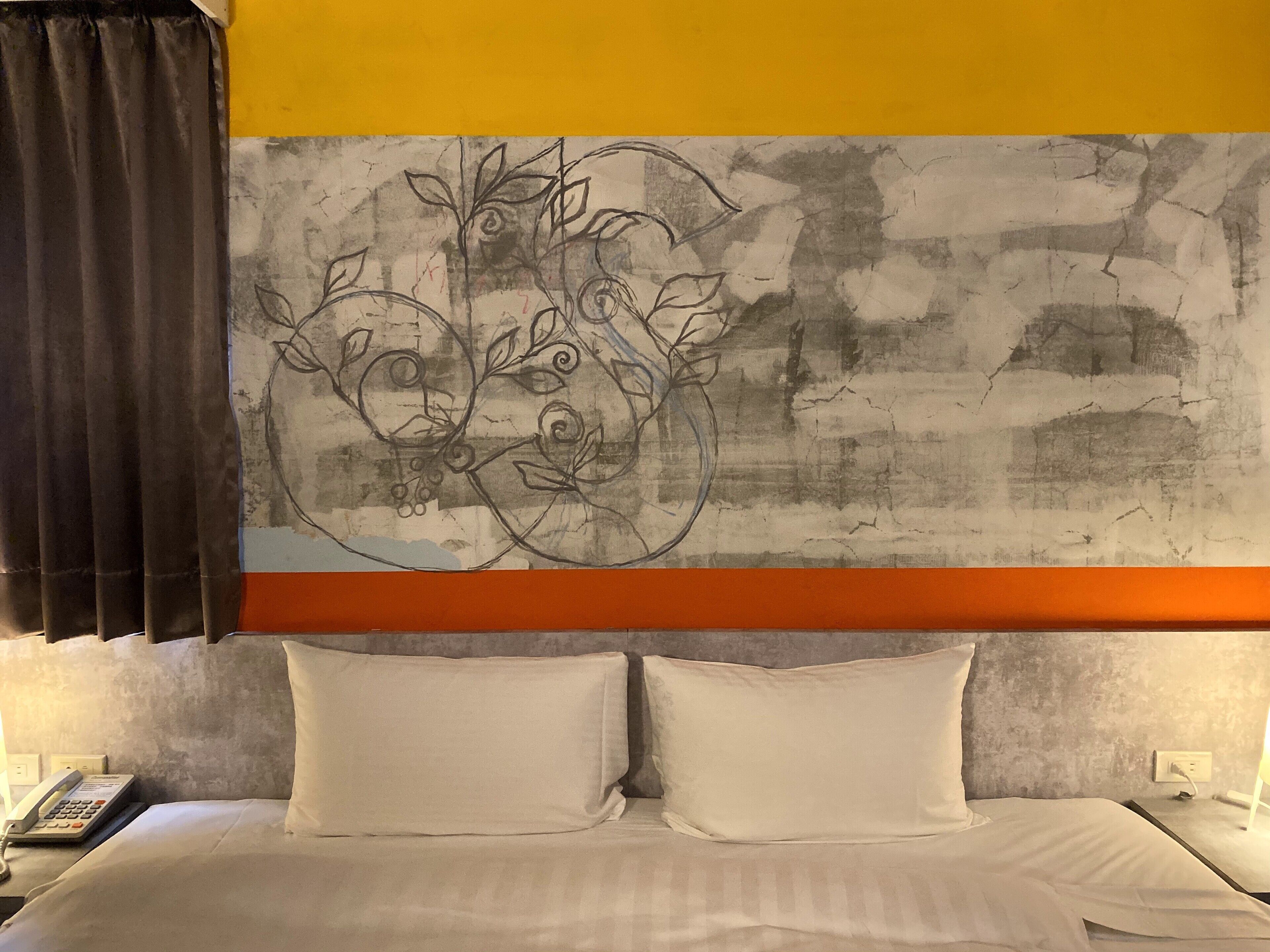 1 bedroom, down duvets, blackout curtains, free wifi