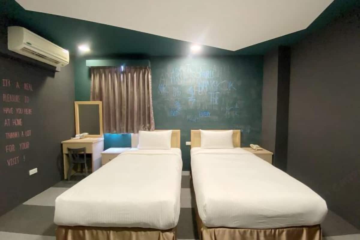 Daunenbettdecken, Verdunkelungsvorhänge, kostenloses WLAN, Bettwäsche