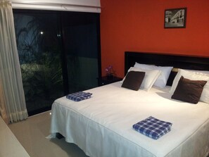 Desk, free WiFi - Hotel Catedral Campeche (Campeche)