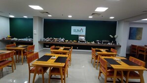Desayuno buffet incluido todos los días