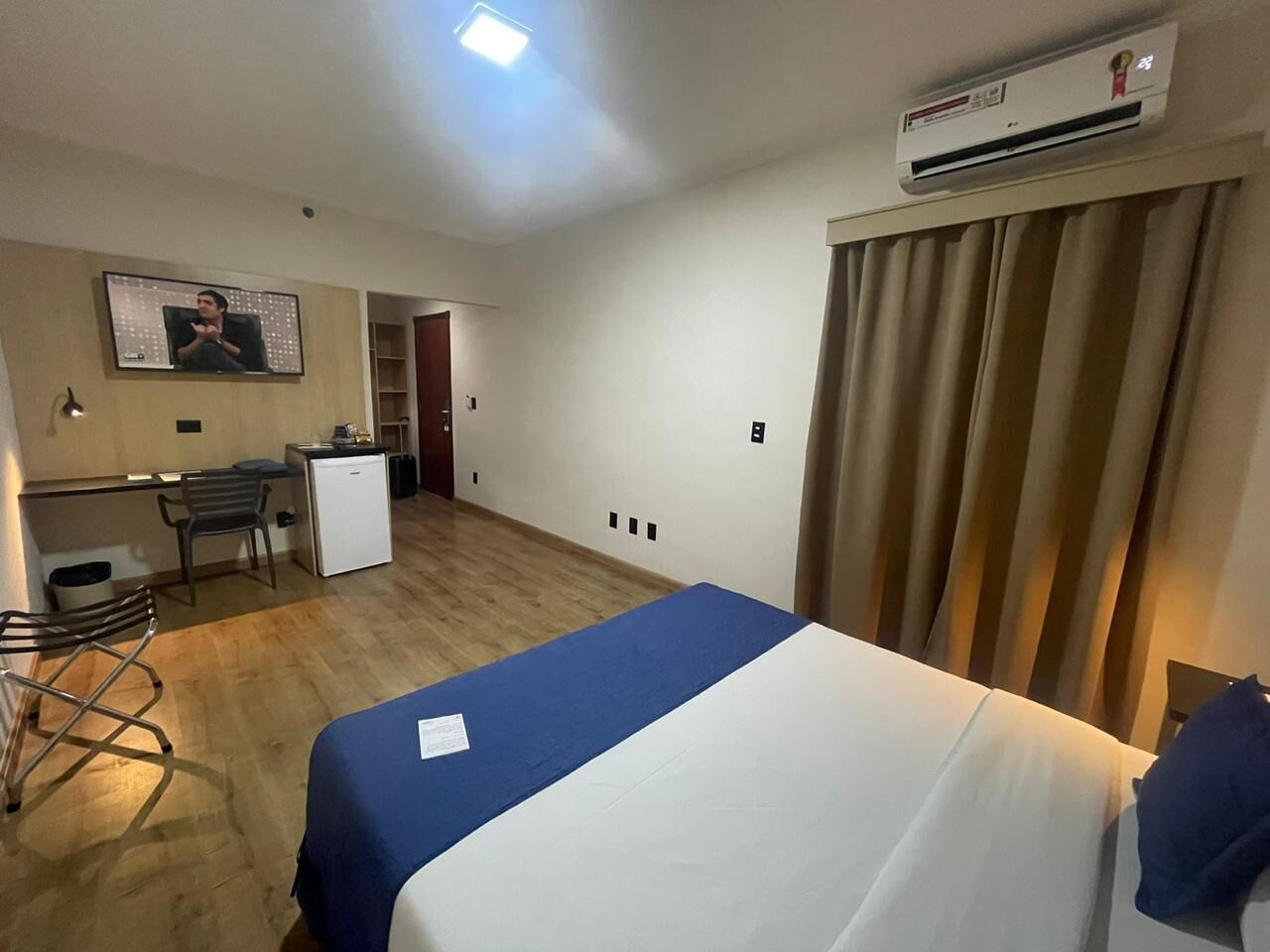 Apartamento superior | 1 quarto, frigobar, cofres nos quartos, berços grátis