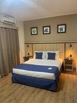 Apartamento superior | 1 quarto, frigobar, cofres nos quartos, berços grátis