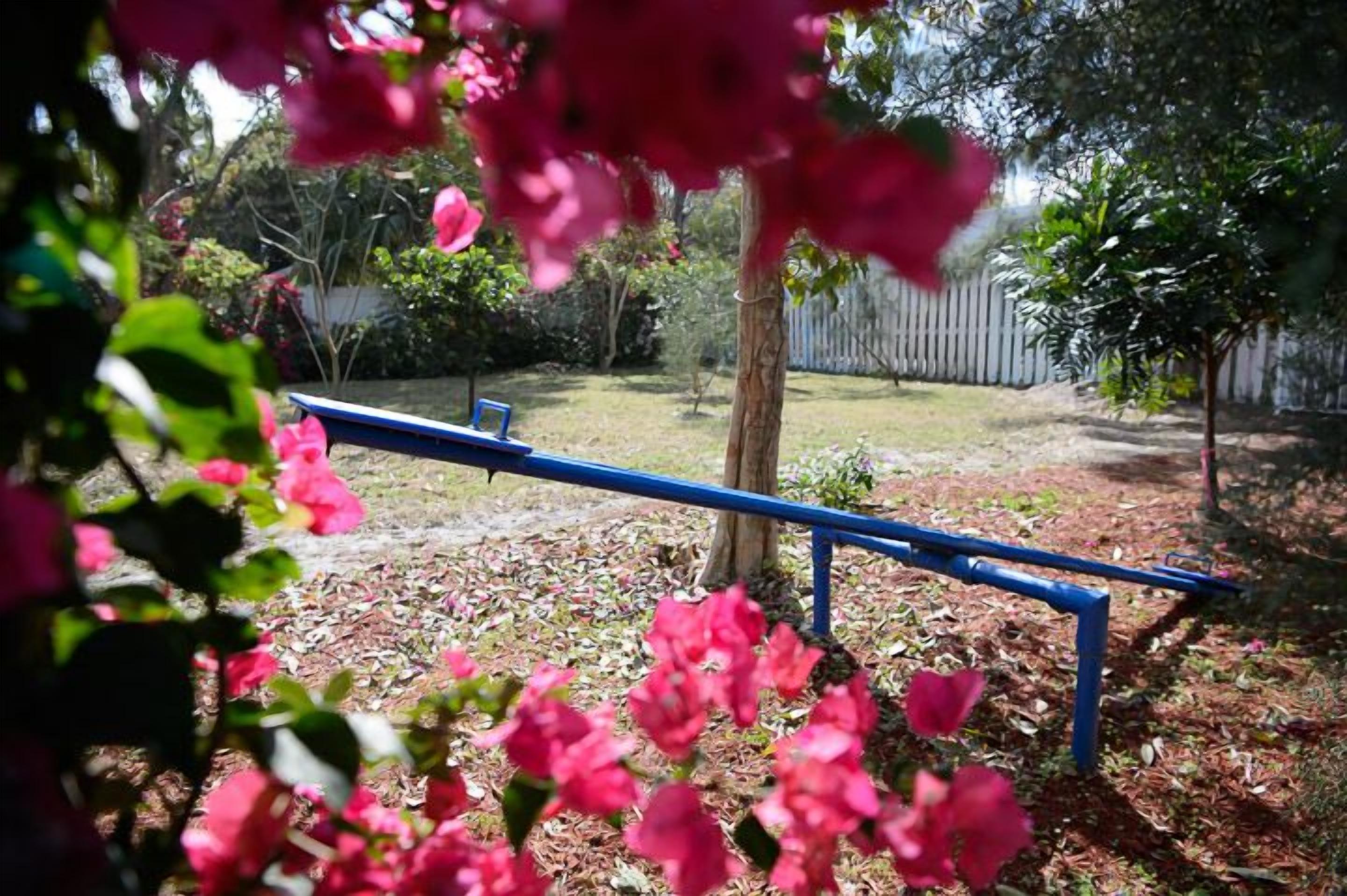 ernest lyons house, 3 bedrooms, pool access, 2 bathrooms | egyptian cotton sheets, premium bedding, iron/ironing board, free wifi