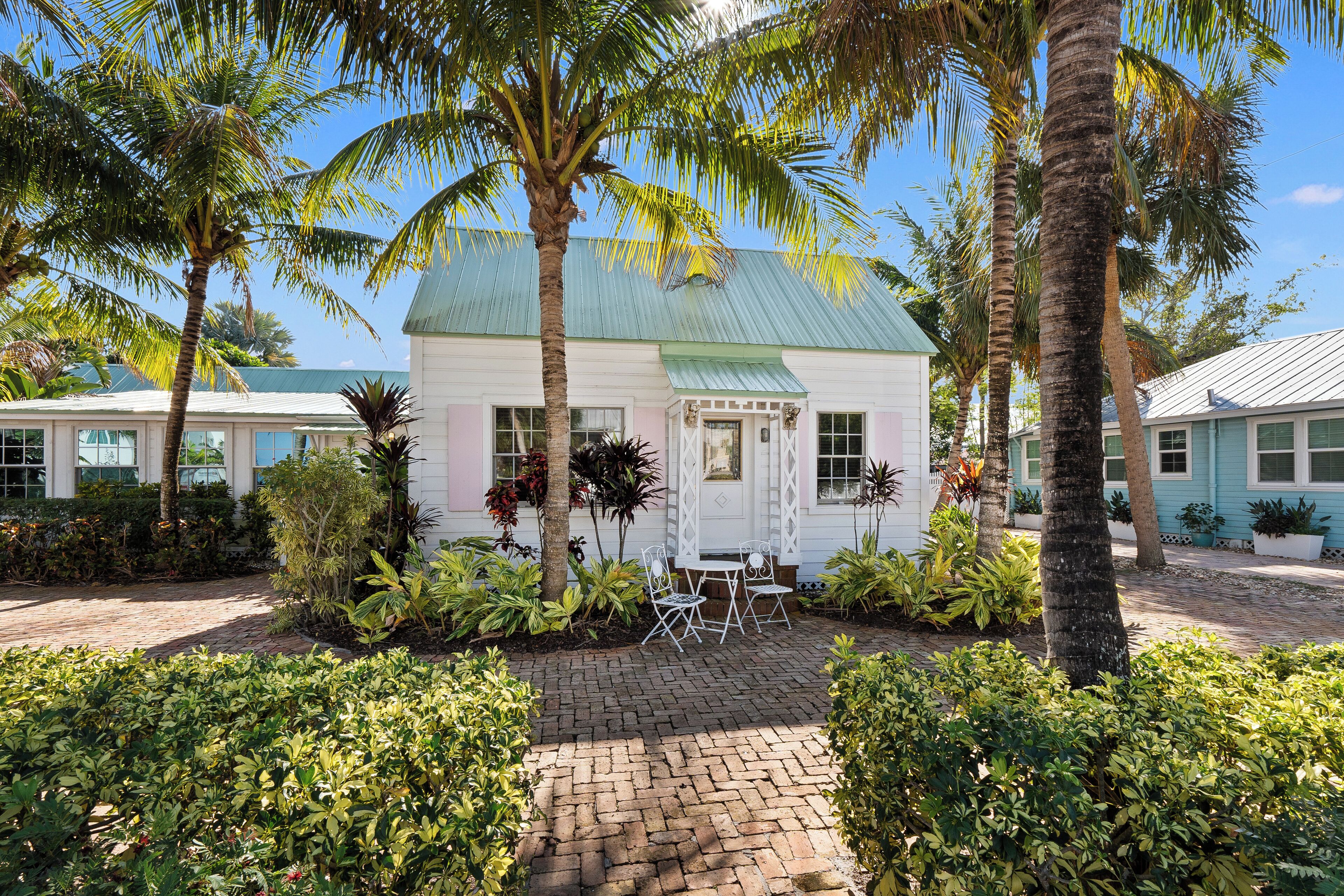 埃及棉床单、高档床上用品、熨斗/熨衣板、旅行婴儿床