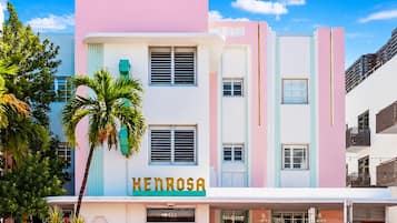 Fachada da propriedade