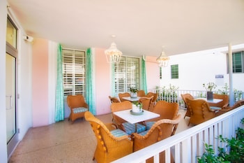 Porch at Henrosa Hotel