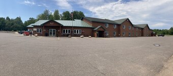White Pine Lodge