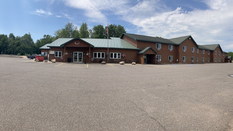 White Pine Lodge