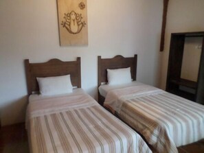 Free rollaway beds, free WiFi