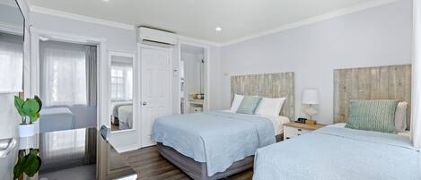 Literie de qualité supérieure, coffres-forts dans les chambres, bureau