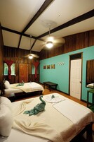 Basic Double or Twin Room, Multiple Beds | Premium bedding, in-room safe