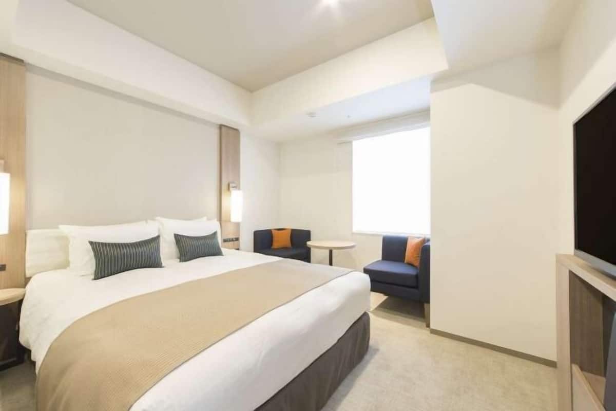 1 bedroom, in-room safe, soundproofing, iron/ironing board