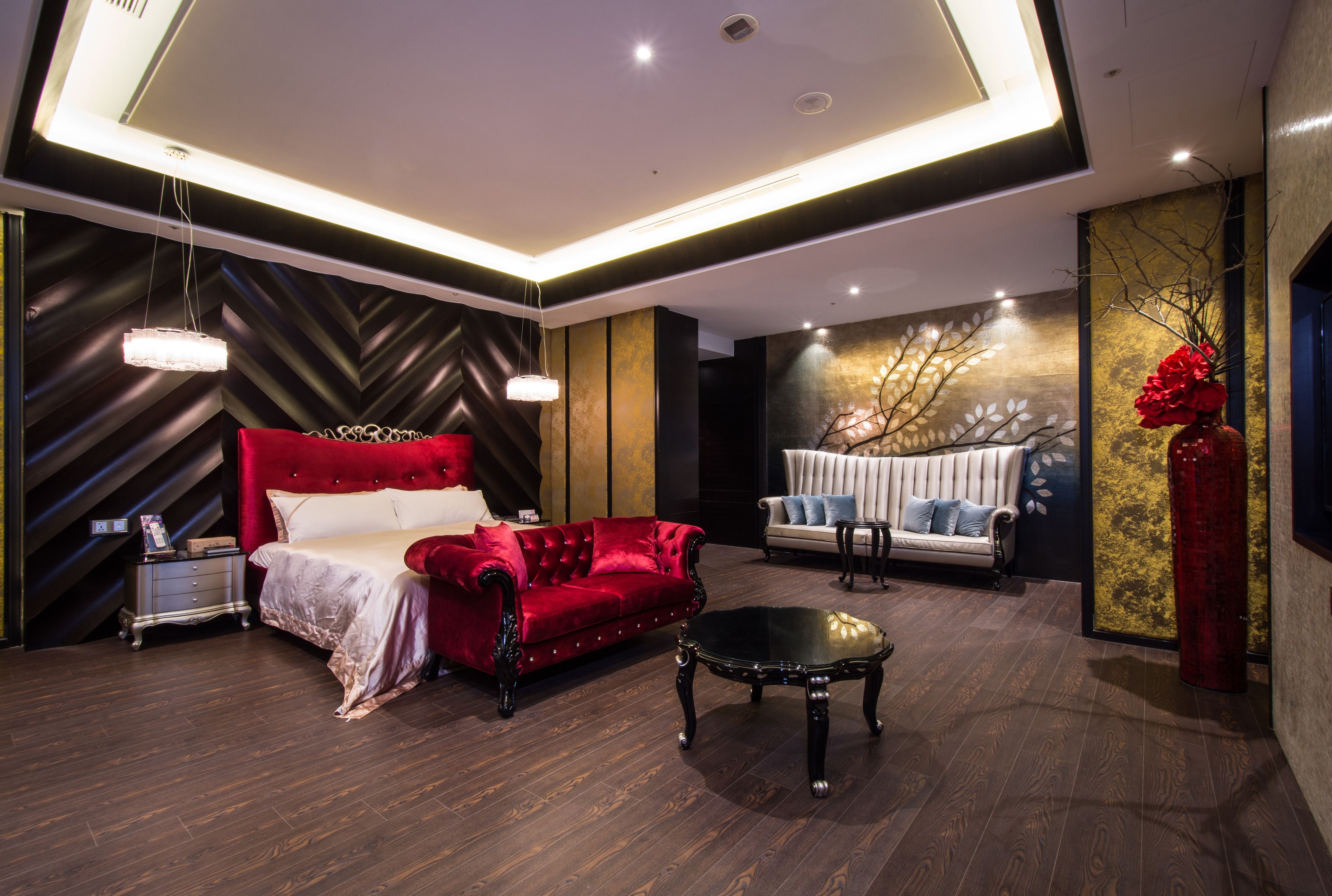 Exclusive Room, Sauna (checkin after 6pm, 21pm on Saturday) | Premium bedding, free minibar, in-room safe, soundproofing