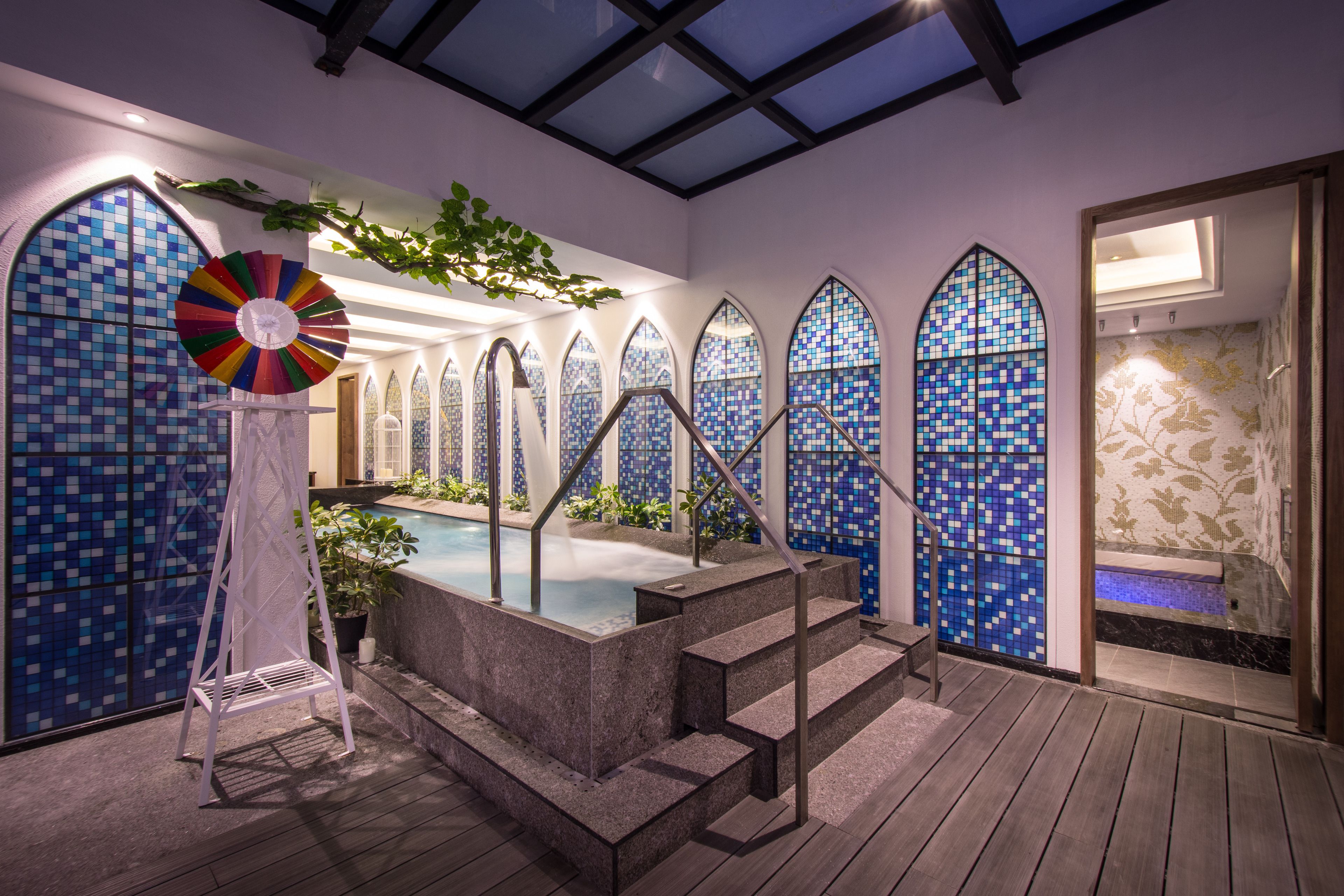 deluxe room, private pool (checkin after 21pm on saturday),stay over 2 nights need to pay extra | bathroom | separate bathtub and shower, jetted bath, free toiletries, hair dryer