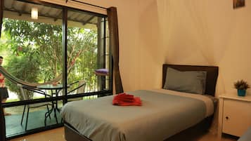 Phòng 2 giường đơn Tiêu chuẩn | Minibar, bàn, truy cập Internet không dây miễn phí