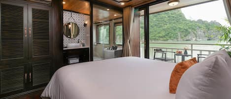 Suite Junior, balcon | 1 chambre, literie de qualité, lit avec matelas à plateau-coussin