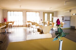 Interior detail - Cherry Blossom Motel (Young)