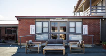 Cherry Blossom Motel
