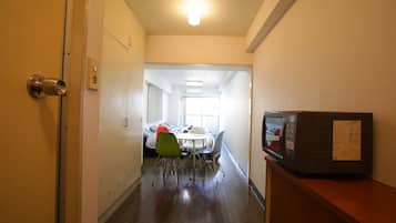 Apartment (See email for self check in) | Free WiFi