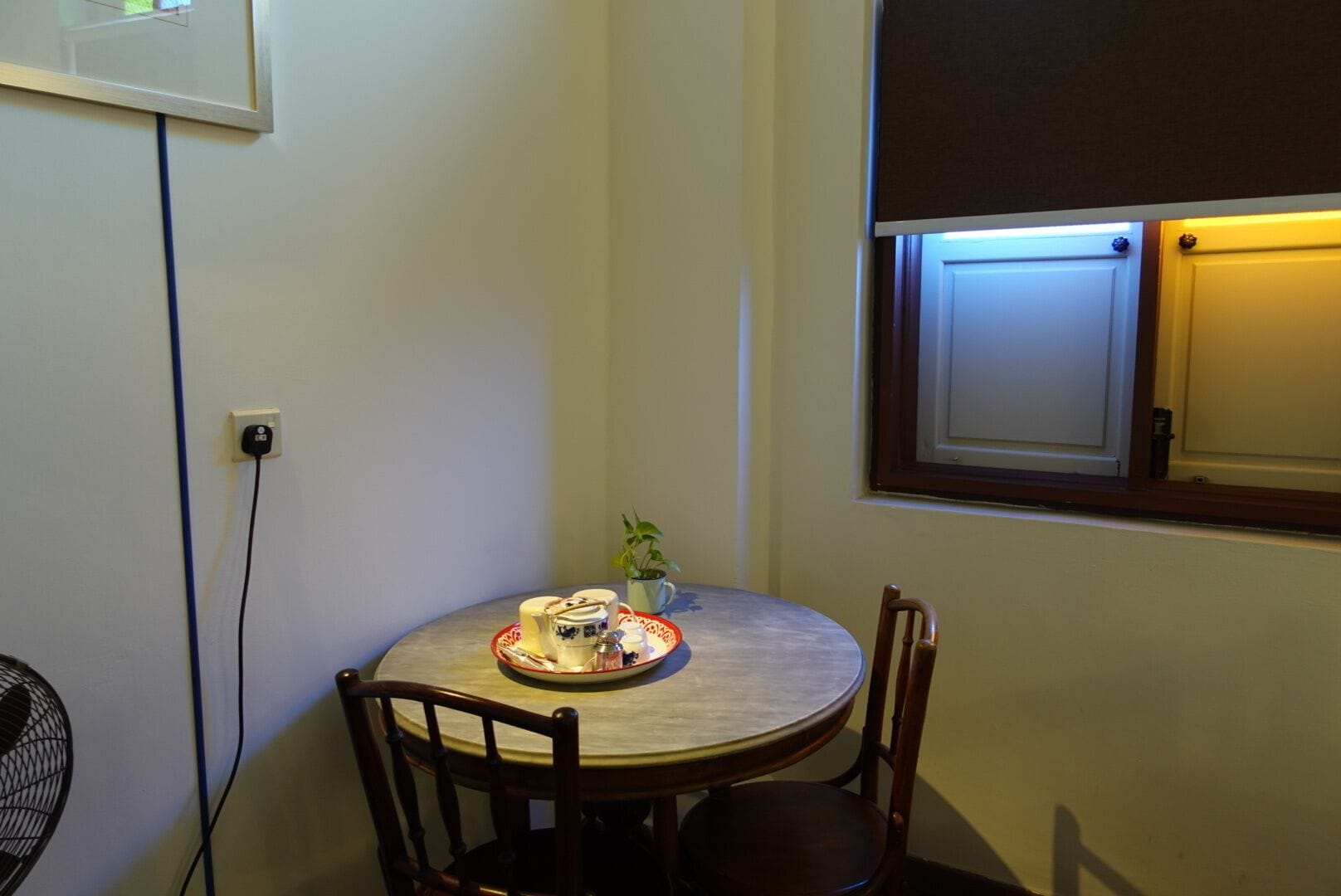 blue rumped parrot | 1 bedroom, desk, iron/ironing board, free wifi