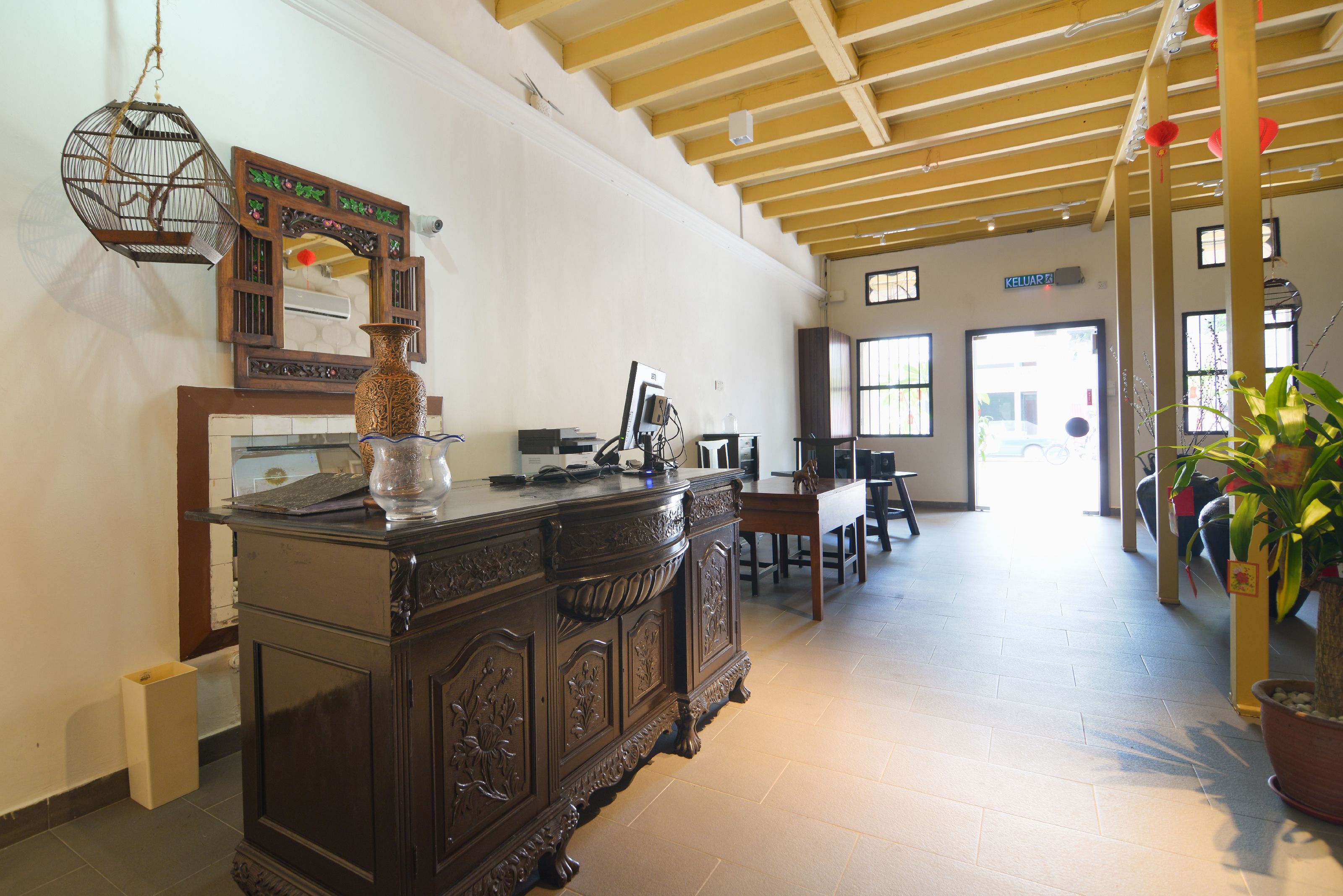 check-in/check-out kiosk