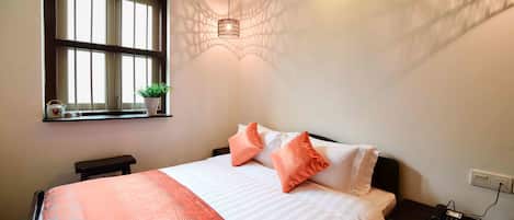 Huone (Swiftlet Silver) | 1 makuuhuone, työpöytä, silitysrauta/-lauta, ilmainen Wi-Fi