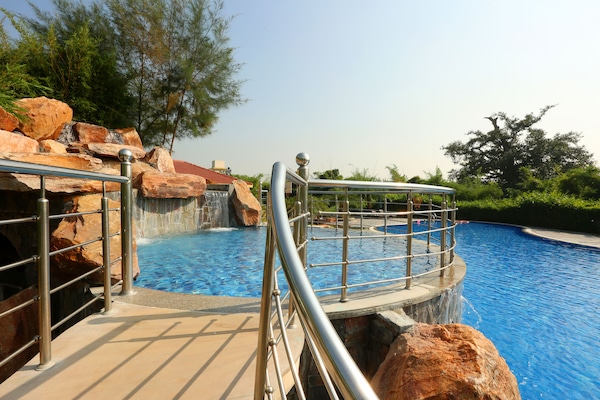 Piscina a l'aire lliure