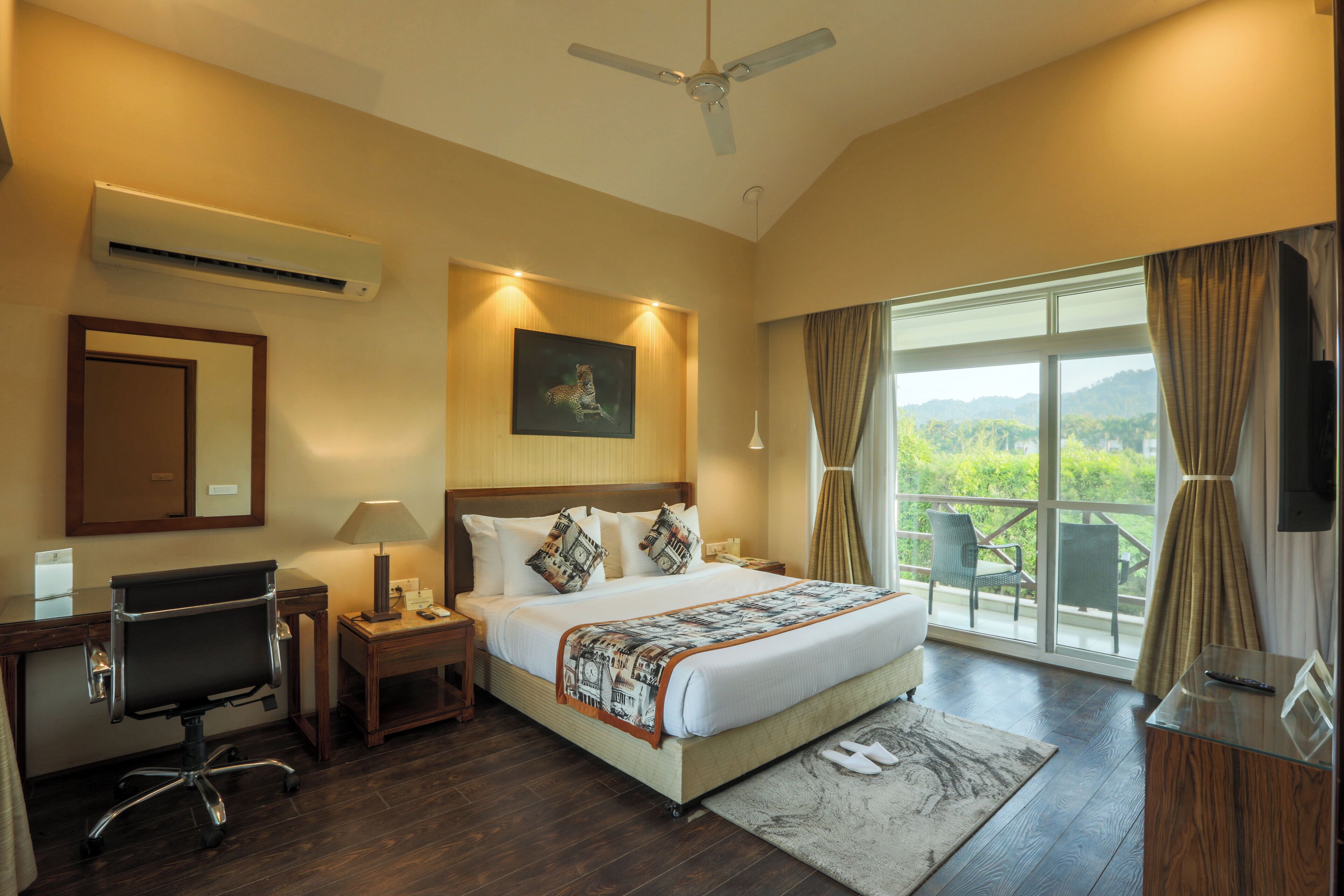 Premium-Ferienhaus, 1 Doppelbett | Blick vom Balkon