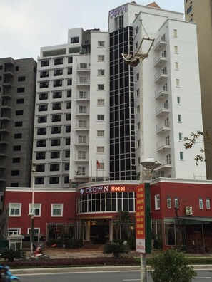 Exterior - Crown Hotel (Ha Long)