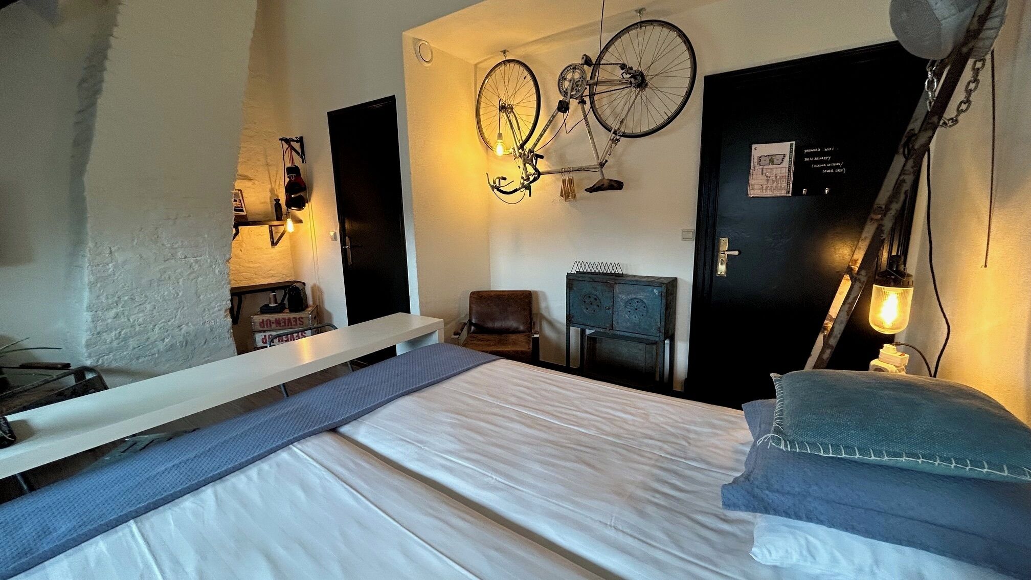 standard double room | individually decorated, individually furnished, iron/ironing board