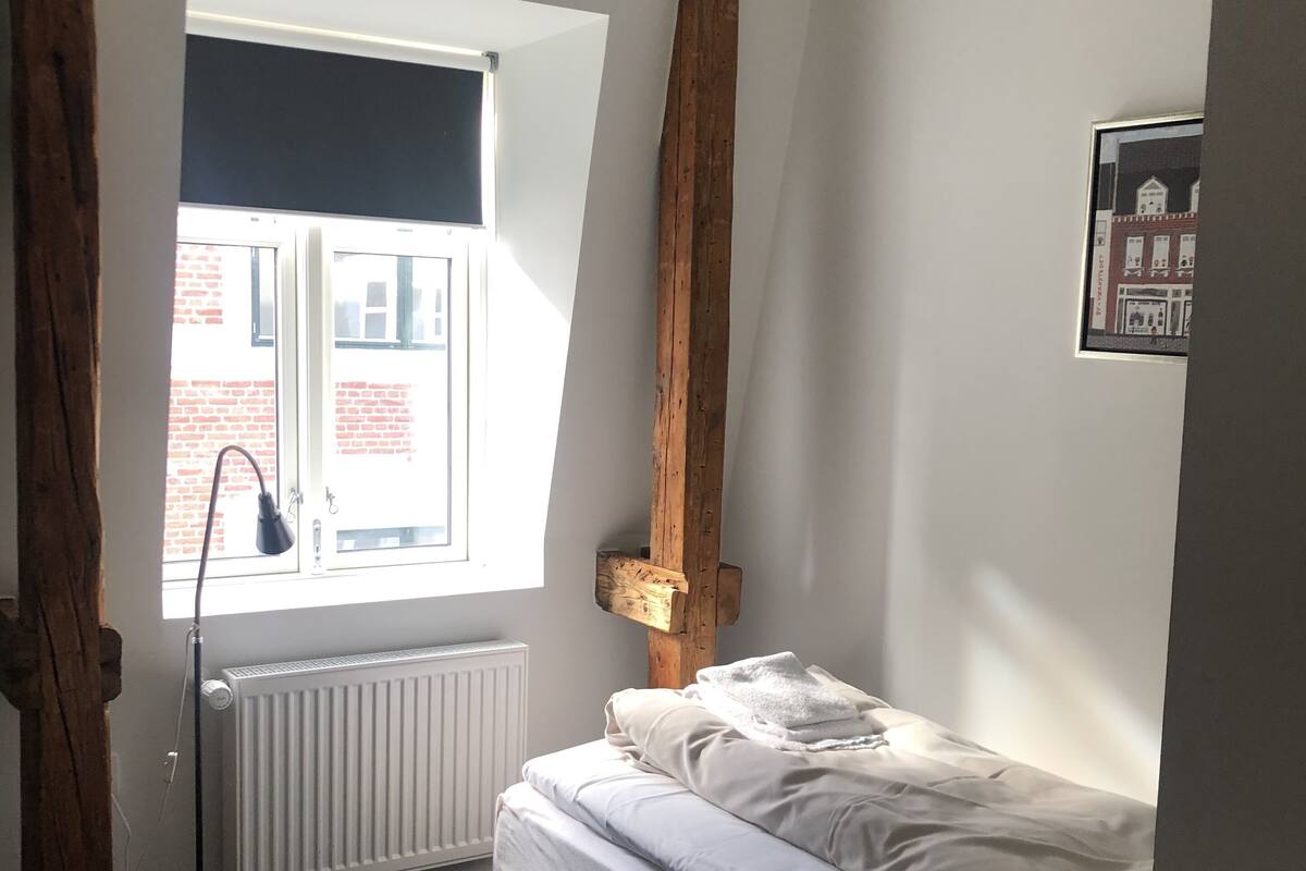Cots/infant beds, free WiFi, bed sheets