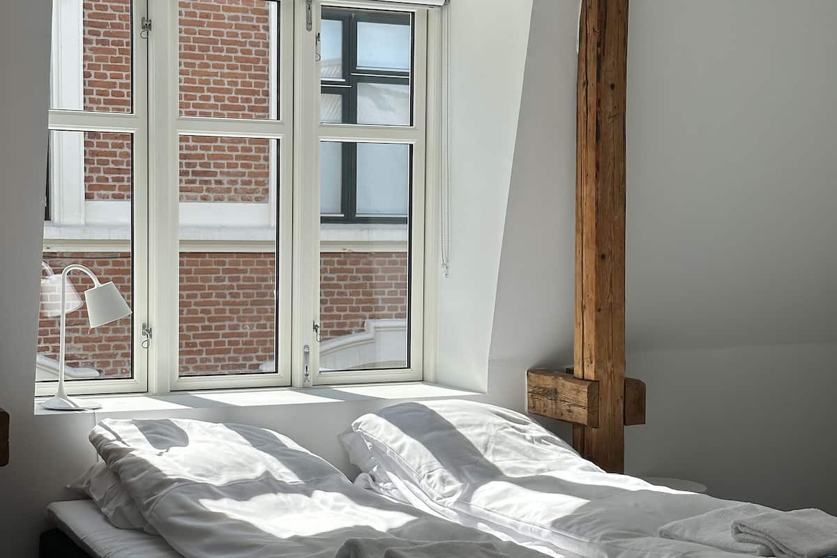 basic double room, annex building | 1 bedroom, free wifi, bed sheets