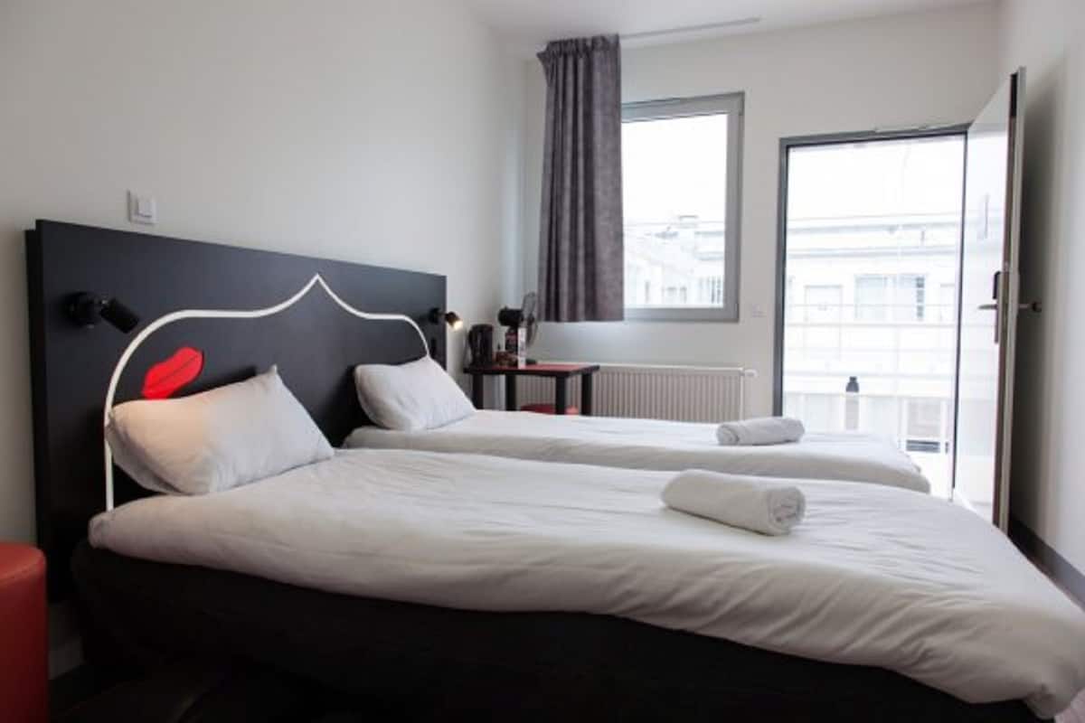 Twin kamer | Gratis wifi, beddengoed, rolstoeltoegankelijk