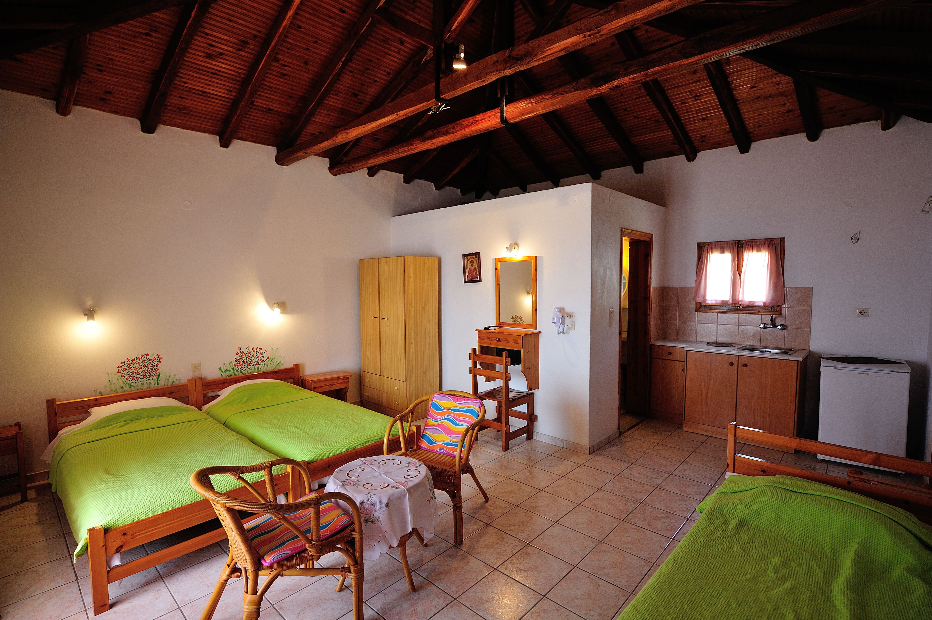 Studio | Badezimmer | Dusche, Haartrockner, Handtücher