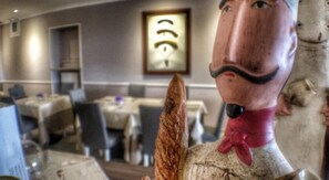 Breakfast, lunch, dinner served; Italian cuisine, al fresco dining  - Hotel San Marco (Toscolano Maderno)