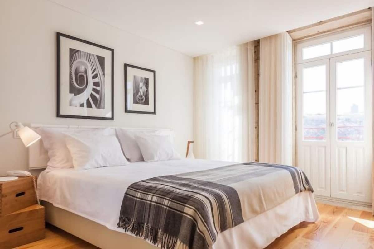 1 Schlafzimmer, Minibar, Zimmersafe, Schreibtisch