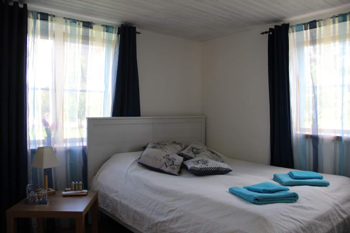 Apartment, 2 Bedrooms | Desk, iron/ironing board (on request), free WiFi