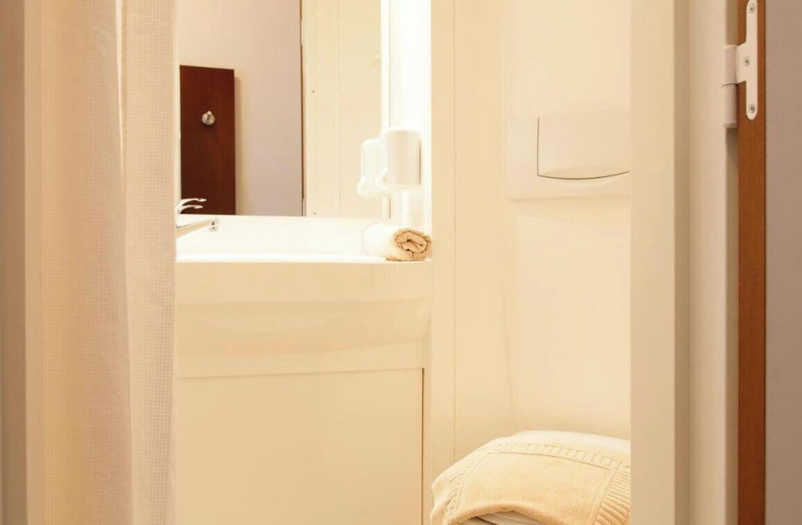 Photo - Pension Stadthalle