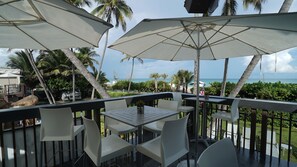 Outdoor banquet area - Private Apartments by Vacations On Miami Beach (Miami Beach)