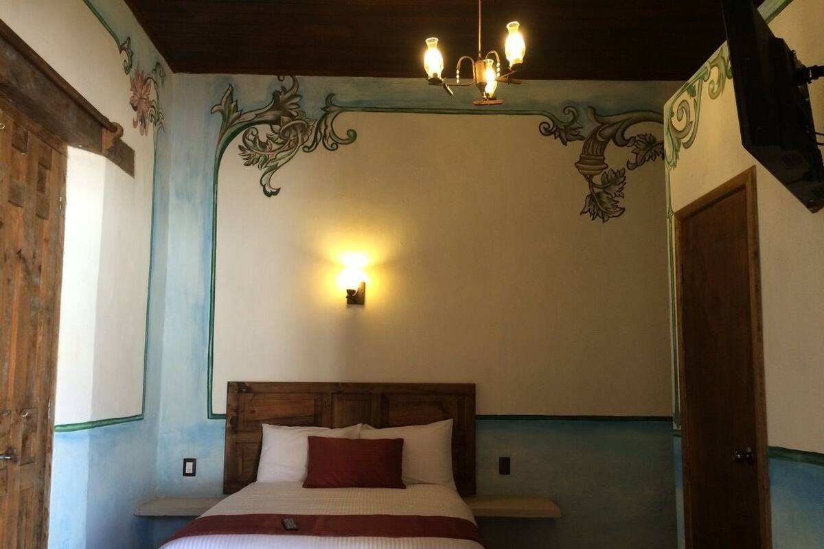 Room, 1 Double Bed | Iron/ironing board, rollaway beds, free WiFi