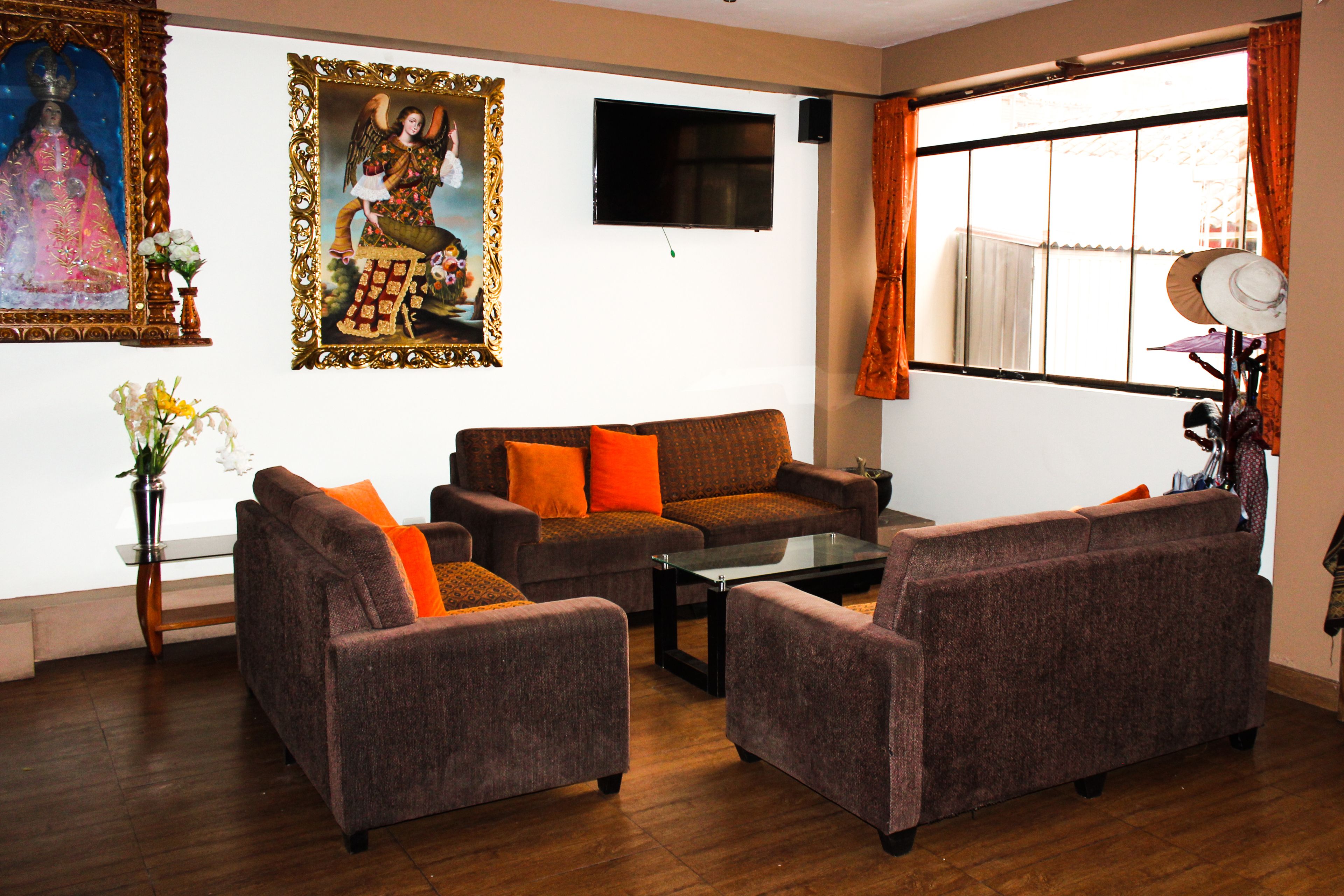 32-Zoll-LED-Fernseher mit Kabelempfang, Fernseher