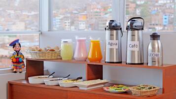 Petit déjeuner continental compris tous les jours