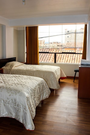 Habitación doble | Camas supletorias gratuitas y wifi gratis