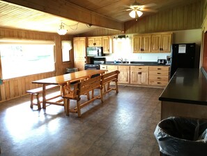 Room - Dunrovin Resort (Blackduck)