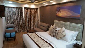 1 dormitorio, ropa de cama de alta calidad, minibar y caja fuerte