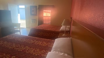 Free WiFi, bed sheets