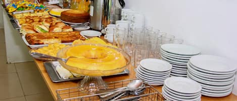 Gratis frukostbuffé varje dag