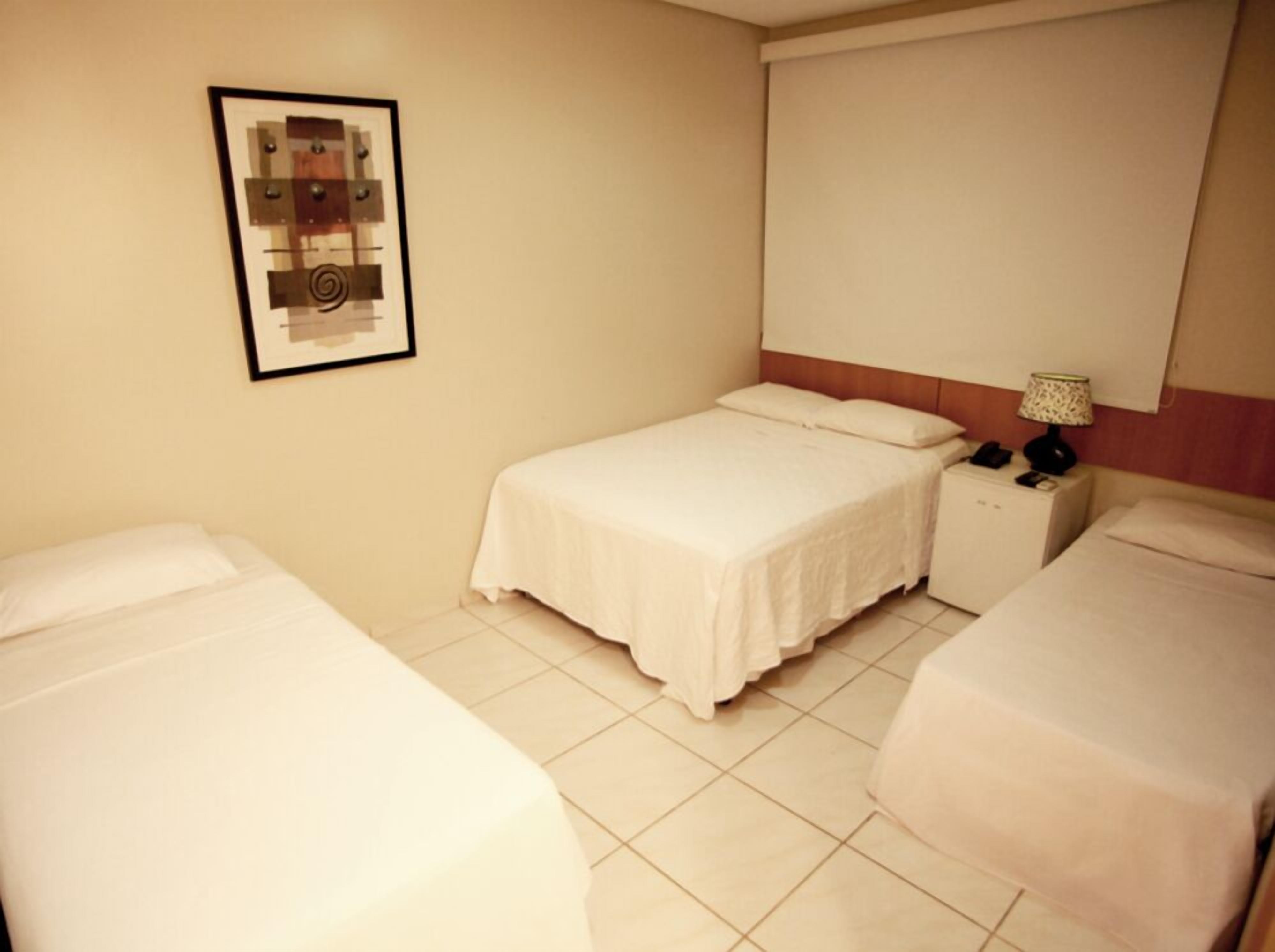 standard triple room | minibar, free wifi, bed sheets