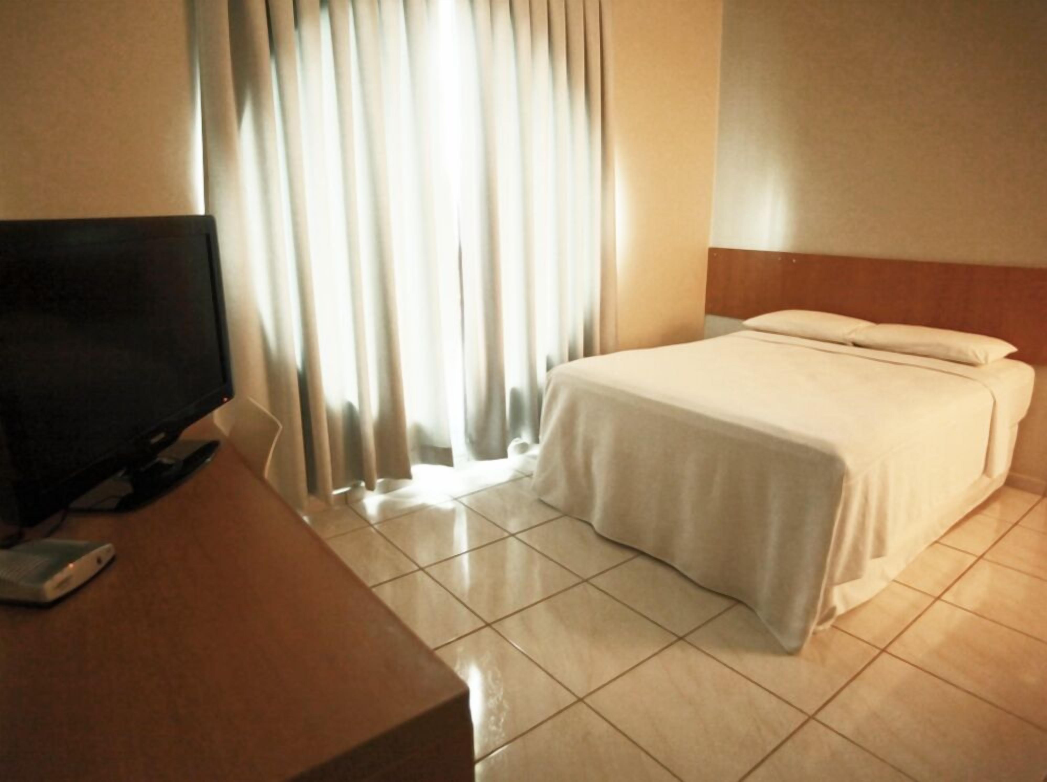standard single room | minibar, free wifi, bed sheets