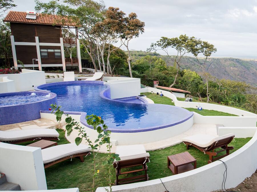 Outdoor pool, pool loungers